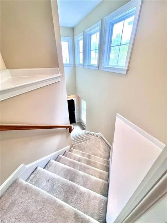 913 Turtle Pond LN, VIRGINIABEACH VA 23455 - Photo 4