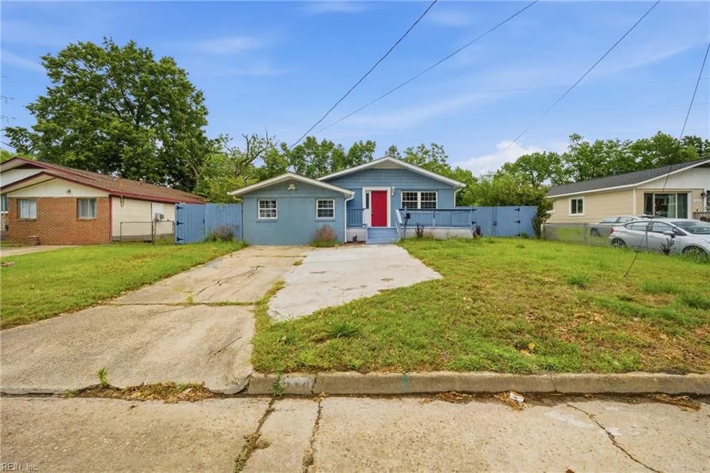 218 Bradford AVE, NORFOLK VA 23505 - Photo 4