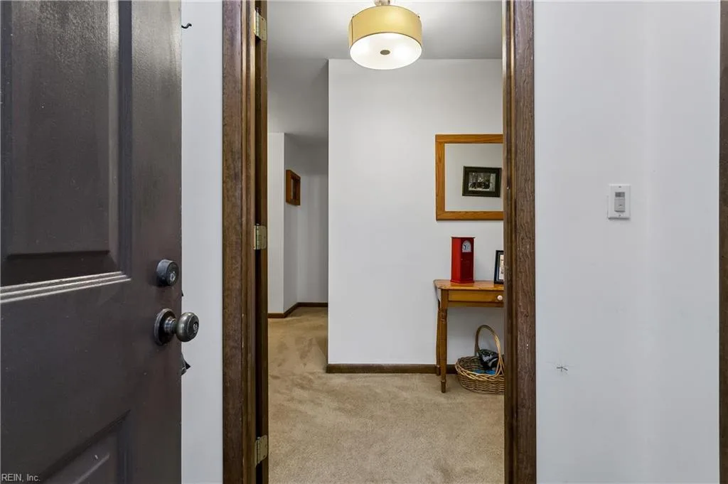 102 Arena ST, WILLIAMSBURG VA 23185 - Photo 4
