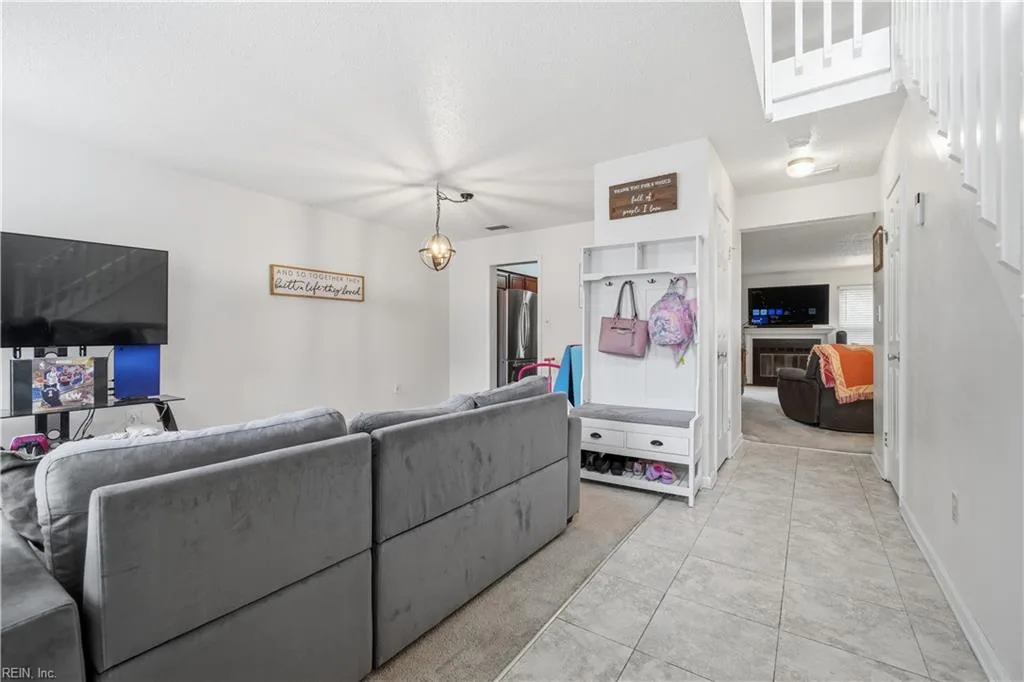 404 Sheepshead LN, VIRGINIABEACH VA 23452 - Photo 5