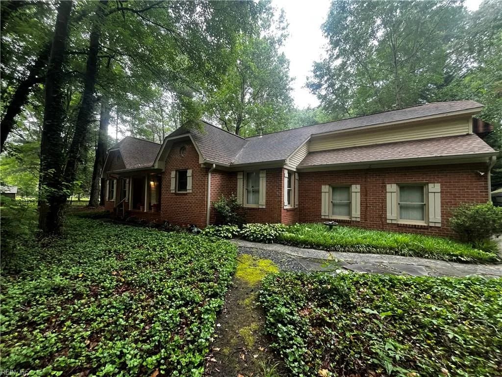 645 Ravenwoods DR, CHESAPEAKE VA 23322 - Photo 3