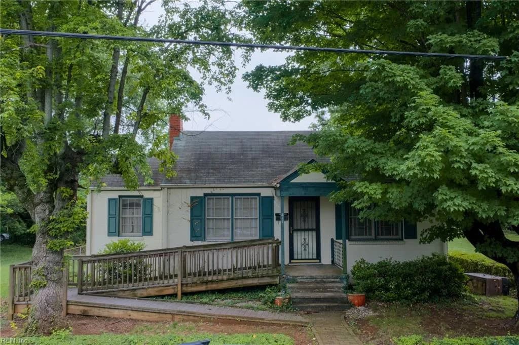 414 10 1/2 ST NW, CHARLOTTESVILLE VA 22903 - Photo 3