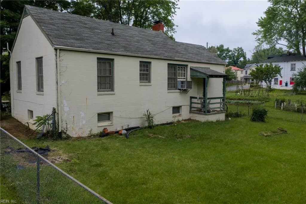 414 10 1/2 ST NW, CHARLOTTESVILLE VA 22903 - Photo 4