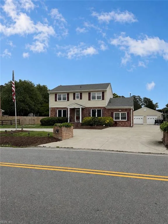 44 Rens RD, POQUOSON VA 23662