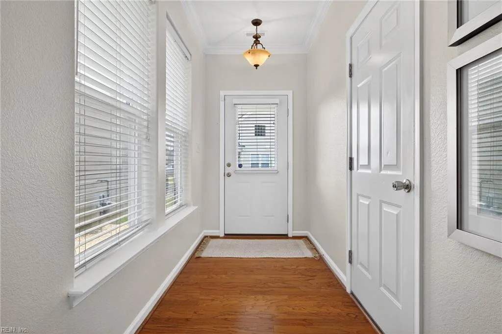 5356 Cottage CT, VIRGINIABEACH VA 23462 - Photo 3