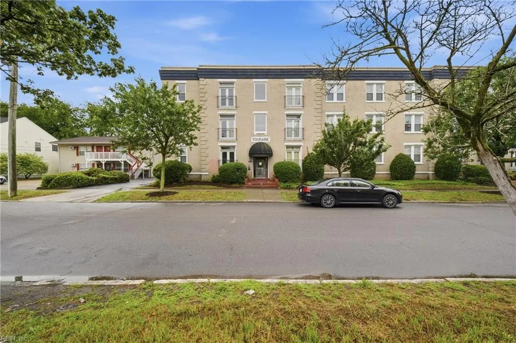 431 W 31st ST #C2, NORFOLK VA 23508 - Photo 4