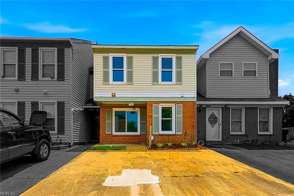 3921 Buchanan DR, VIRGINIA BEACH VA 23453 - Main photo