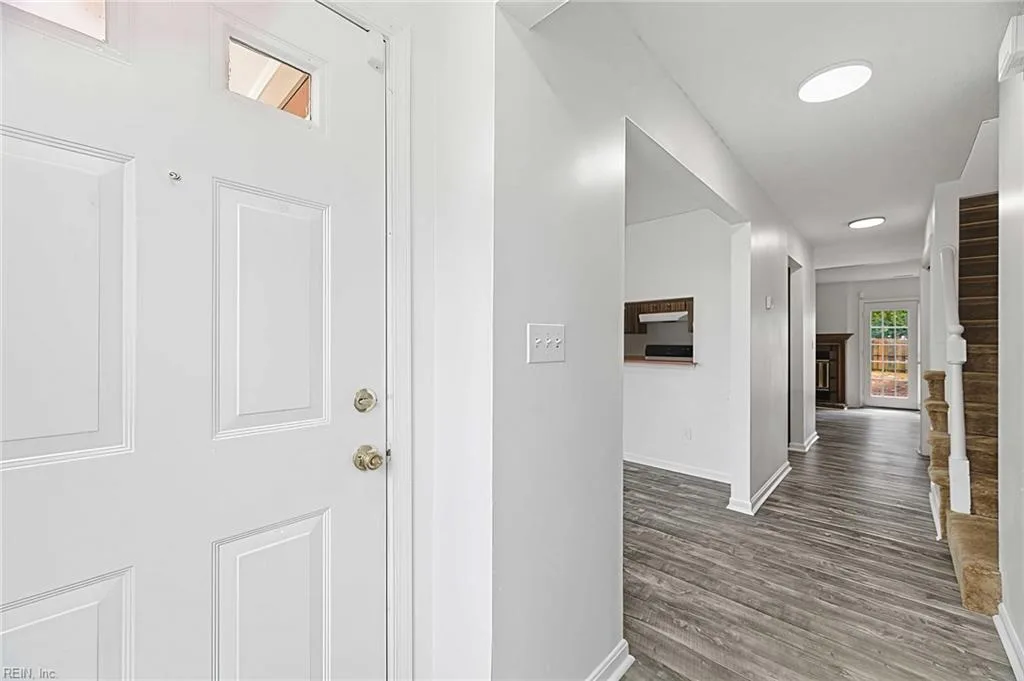 3921 Buchanan DR, VIRGINIABEACH VA 23453 - Photo 3