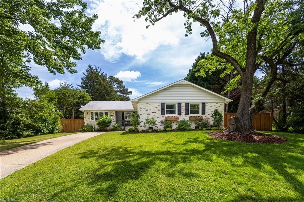 716 PRINCE PHILLIP DR, Virginia Beach — 4 bed Residential, 2,283 sqft