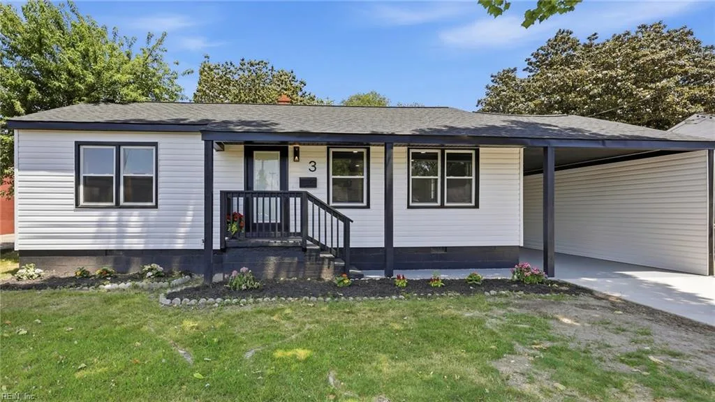 3 Beechwood RD, HAMPTON VA 23666