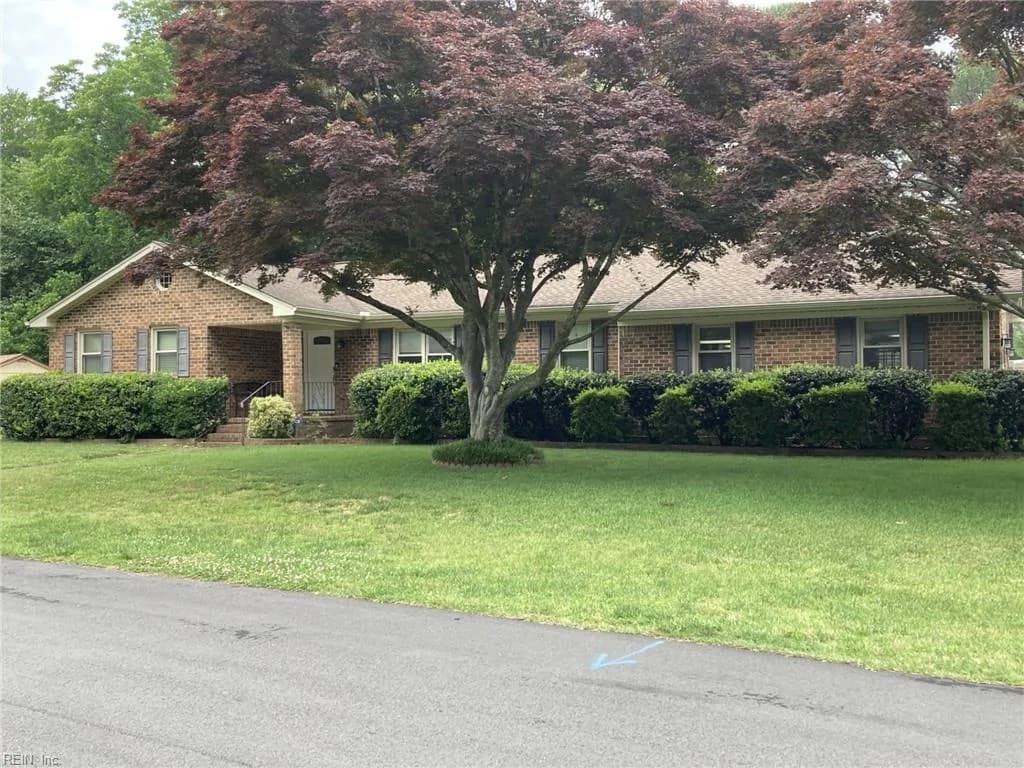 424 Rebel RD, CHESAPEAKE VA 23322 - Photo 2