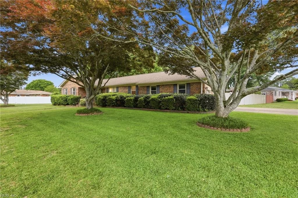 424 Rebel RD, CHESAPEAKE VA 23322 - Photo 3