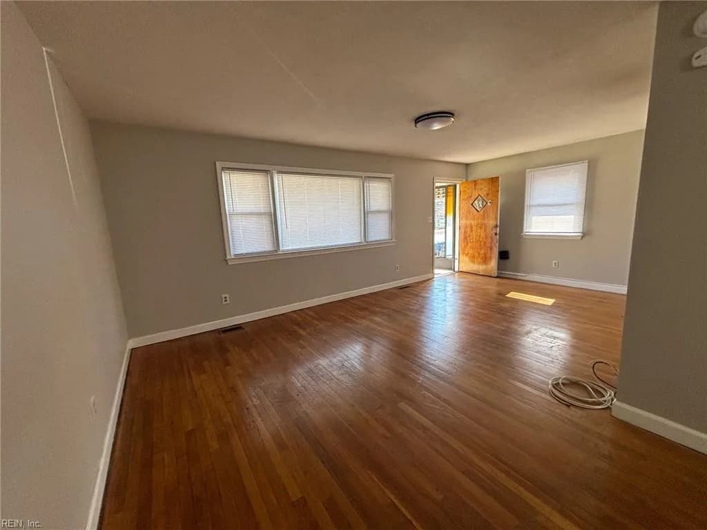 8 Rip Rap RD, HAMPTON VA 23669 - Photo 3