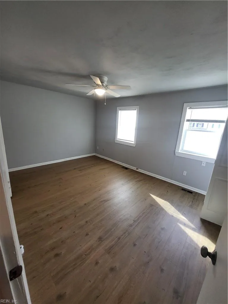 5612 Banbury CT, VIRGINIABEACH VA 23462 - Photo 5