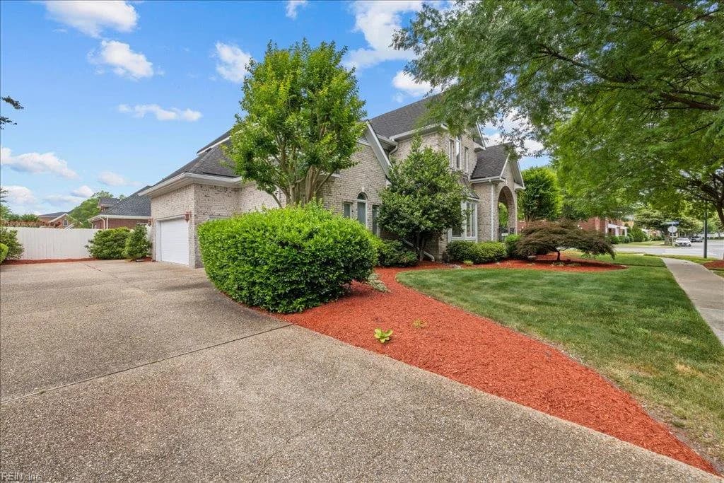 700 Old Fields ARCH, CHESAPEAKE VA 23320 - Photo 4