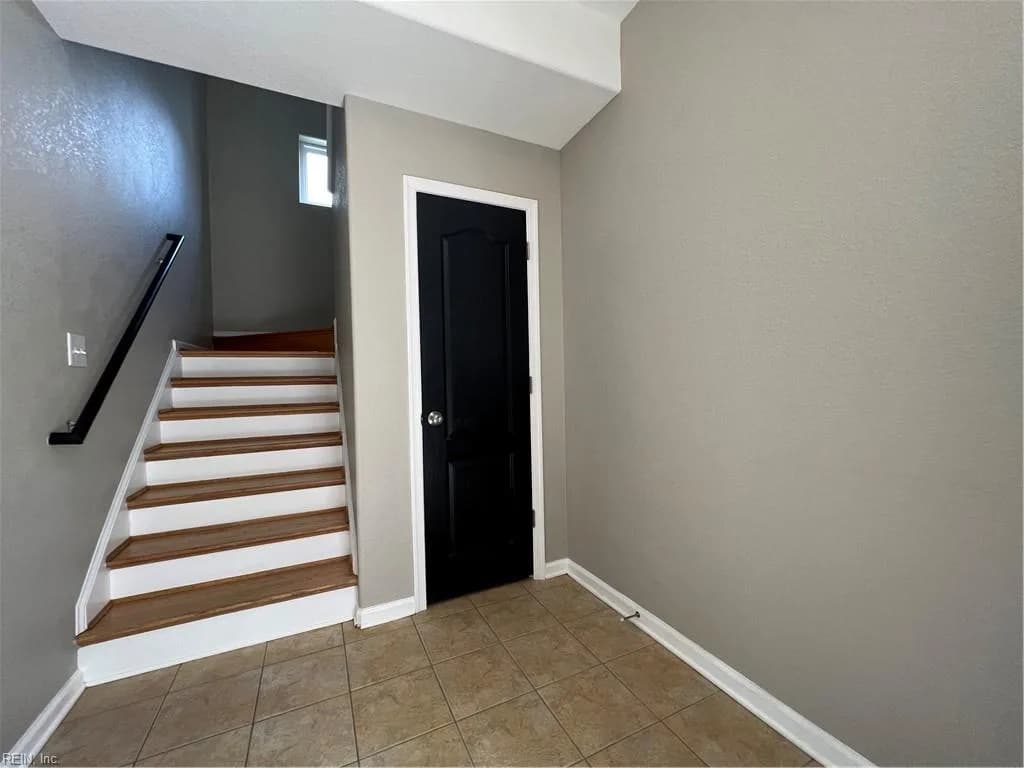 3705 Pendleton AVE, VIRGINIABEACH VA 23455 - Photo 4
