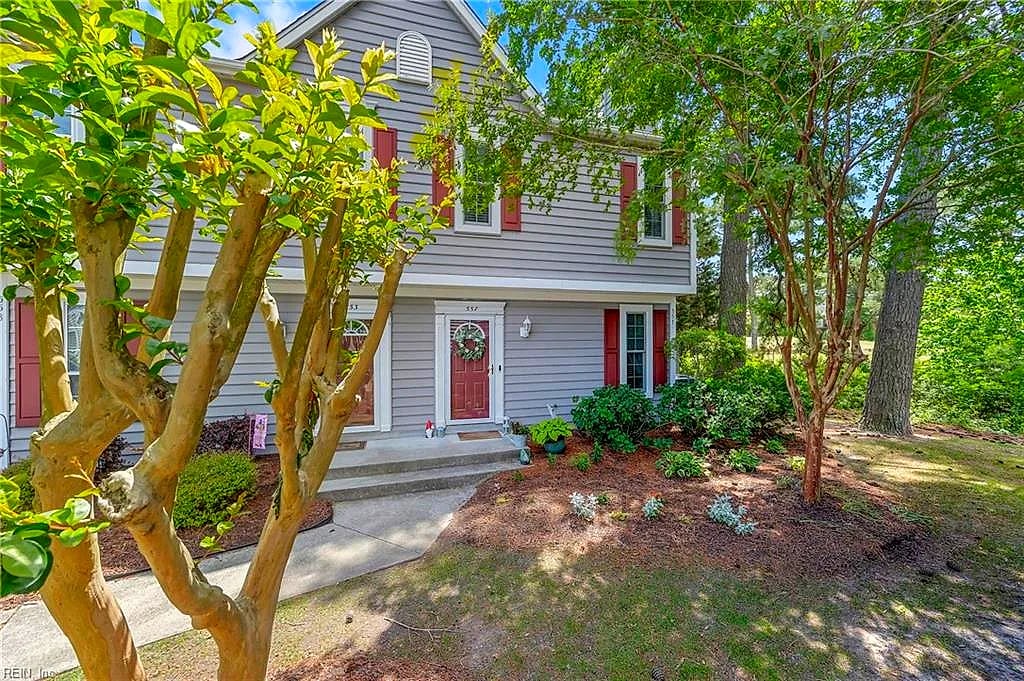 557 Englehard DR, Virginia Beach — 3 bed Residential, 1,416 sqft
