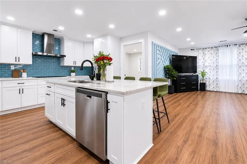 113 Shoe LN, NEWPORTNEWS VA 23606 - Photo 5