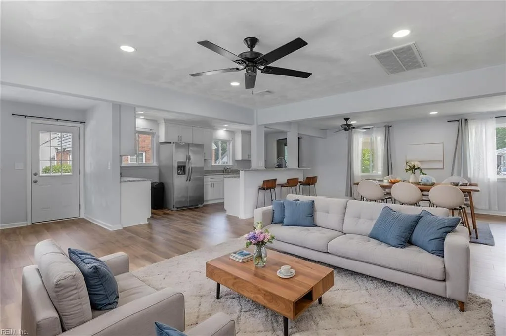 2825 Woodland AVE, NORFOLK VA 23504 - Photo 4