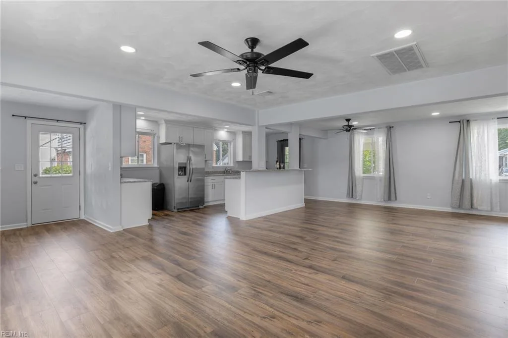 2825 Woodland AVE, NORFOLK VA 23504 - Photo 5