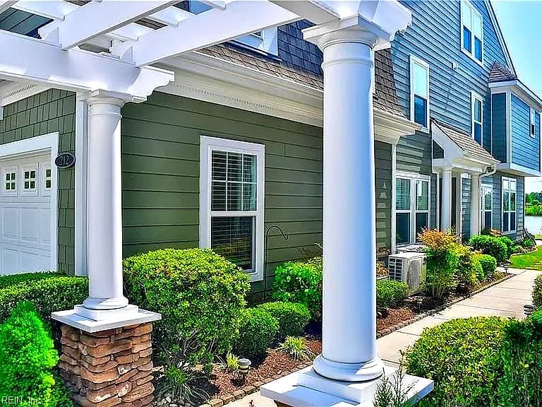 212 Stowe DR, SUFFOLK VA 23435 - Photo 3