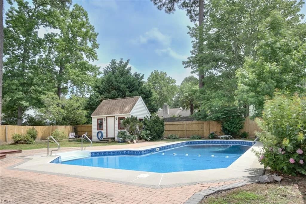 2125 Tall Pines BND, VIRGINIABEACH VA 23456 - Photo 5