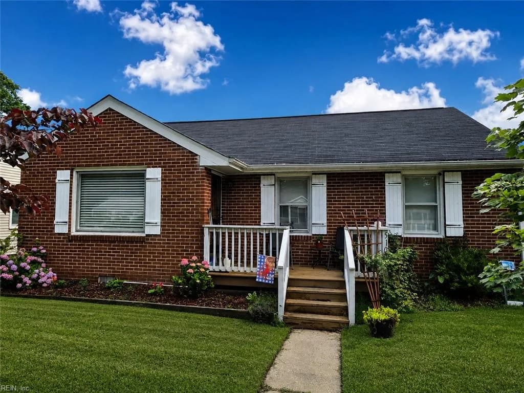 510 Brightwood AVE, HAMPTON VA 23661 - Photo 2
