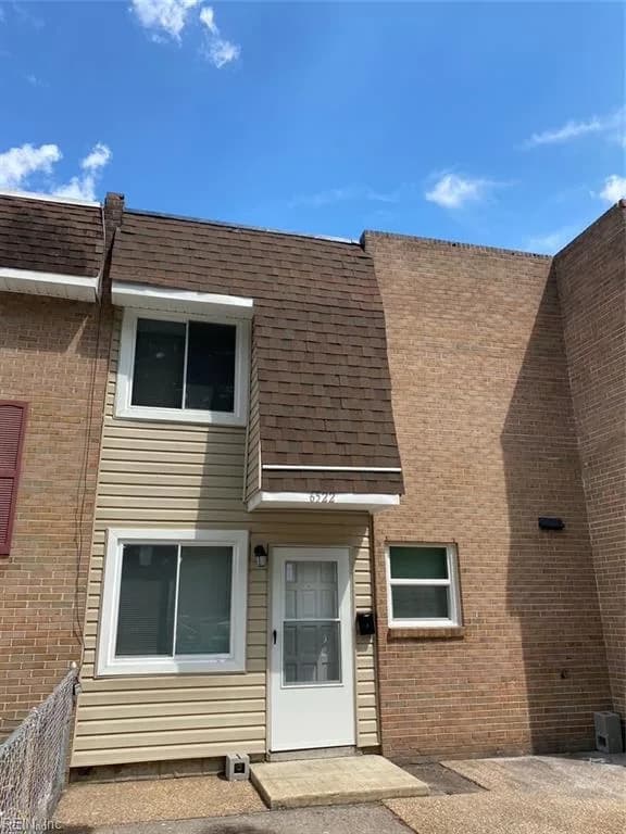 6522 Pasteur CT, NORFOLK VA 23513 - Photo 2