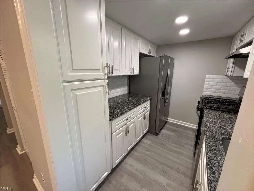 6522 Pasteur CT, NORFOLK VA 23513 - Photo 5