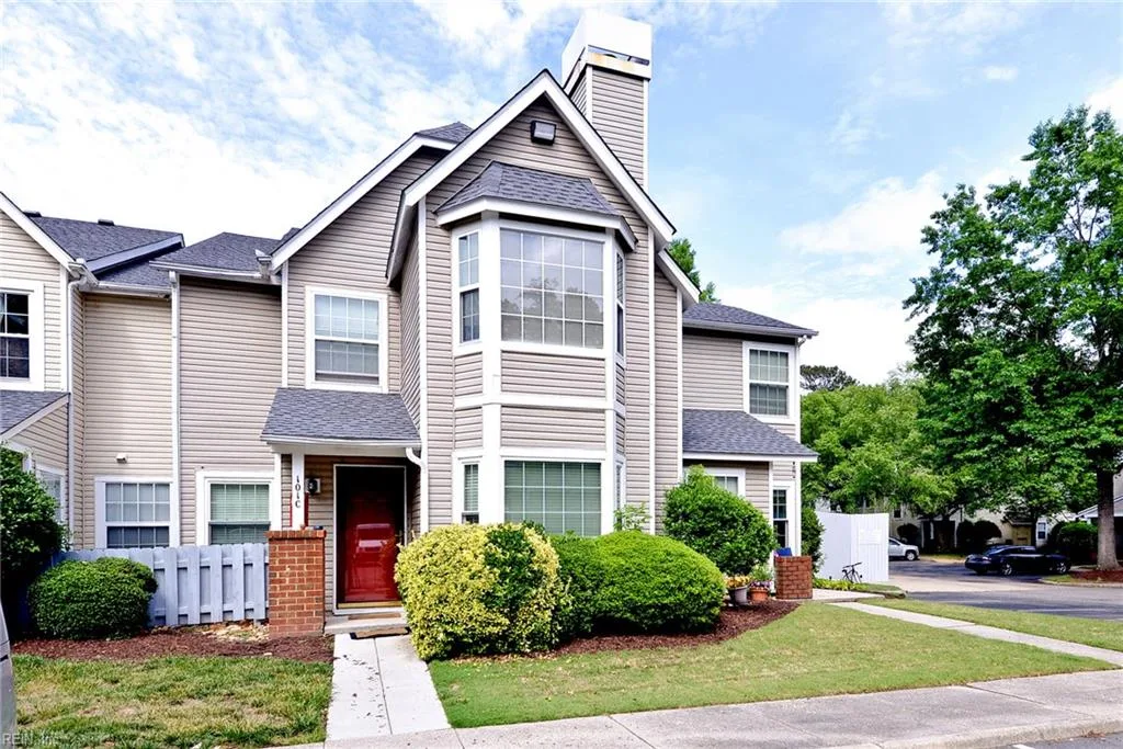 101 Windsor LN #C, Williamsburg — 2 bed Residential, 1,150 sqft