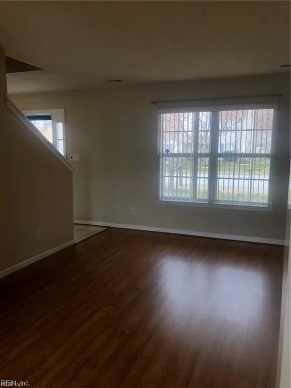 825 Chapin Wood DR, NEWPORTNEWS VA 23608 - Photo 5