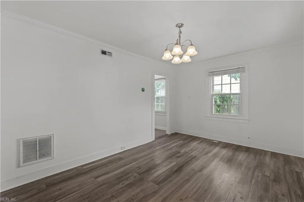 21 Burtis ST, PORTSMOUTH VA 23702 - Photo 4