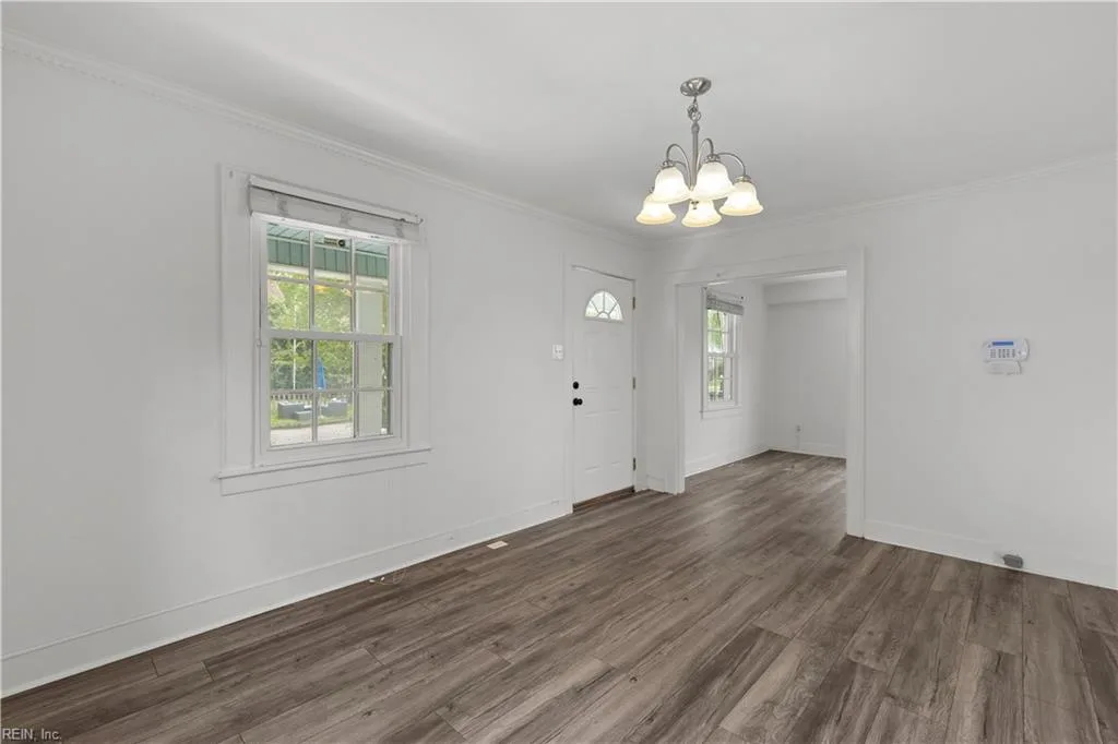 21 Burtis ST, PORTSMOUTH VA 23702 - Photo 5