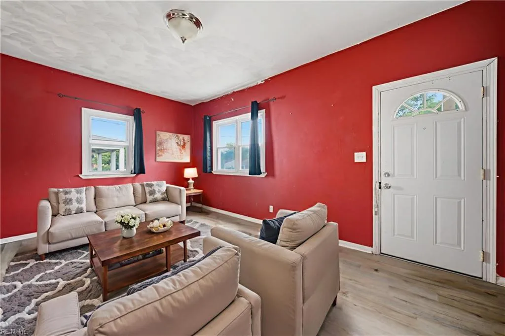 1322 W 41st ST, NORFOLK VA 23508 - Photo 4