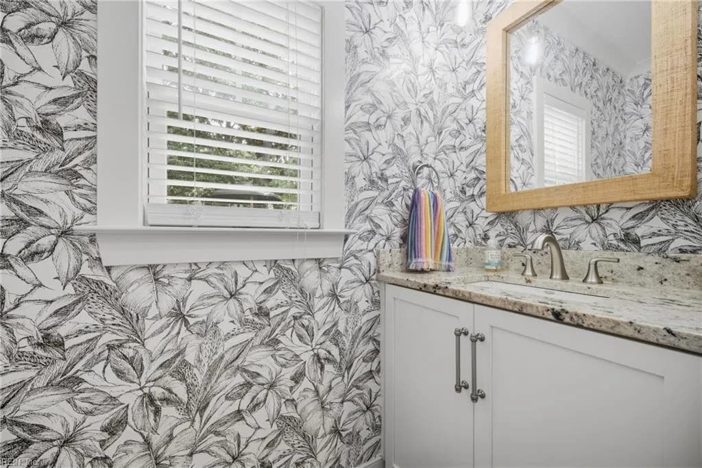 6120 Rolfe AVE, NORFOLK VA 23508 - Photo 3