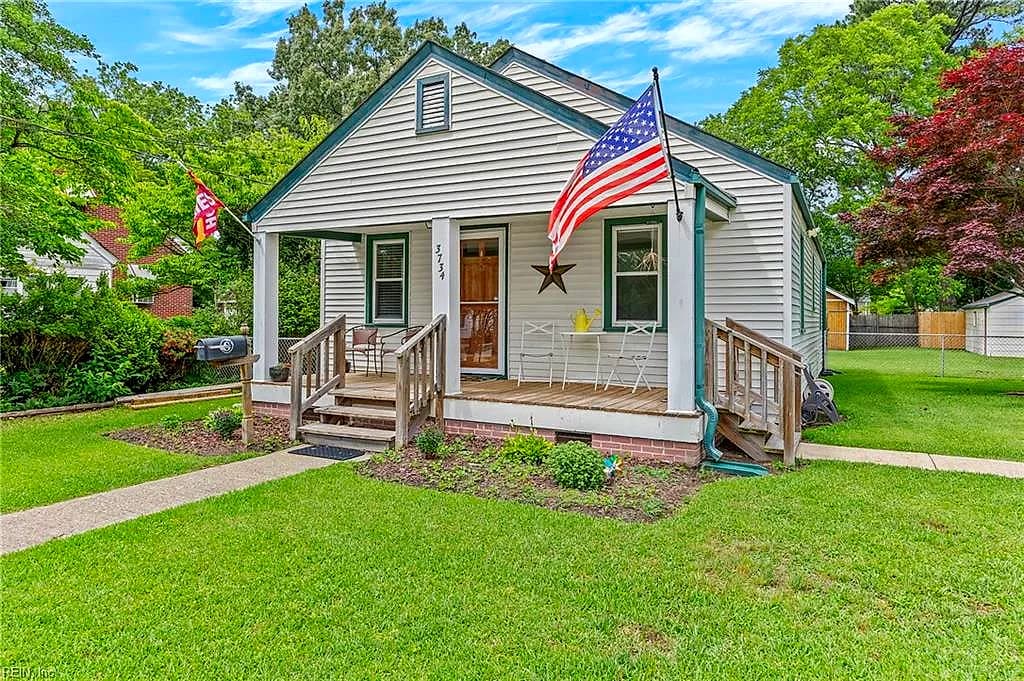 3734 Robin Hood RD, NORFOLK VA 23513 - Main photo