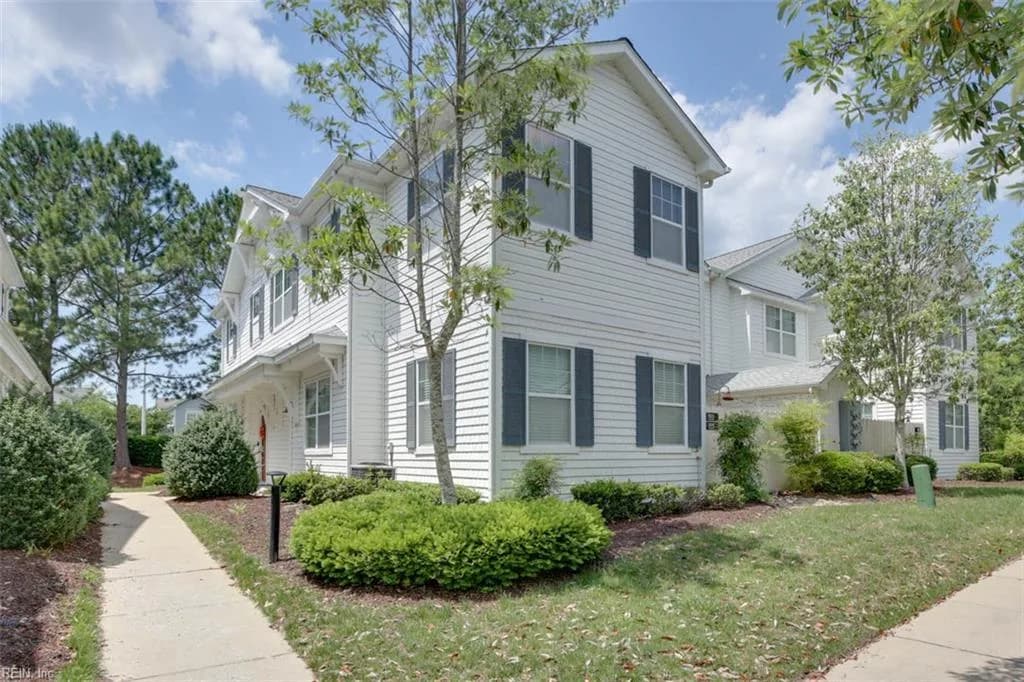 1523 Pucknall DR, CHESAPEAKE VA 23320 - Photo 3