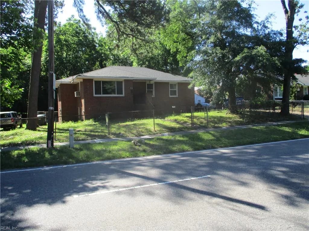 8918 Granby ST, NORFOLK VA 23503 - Main photo