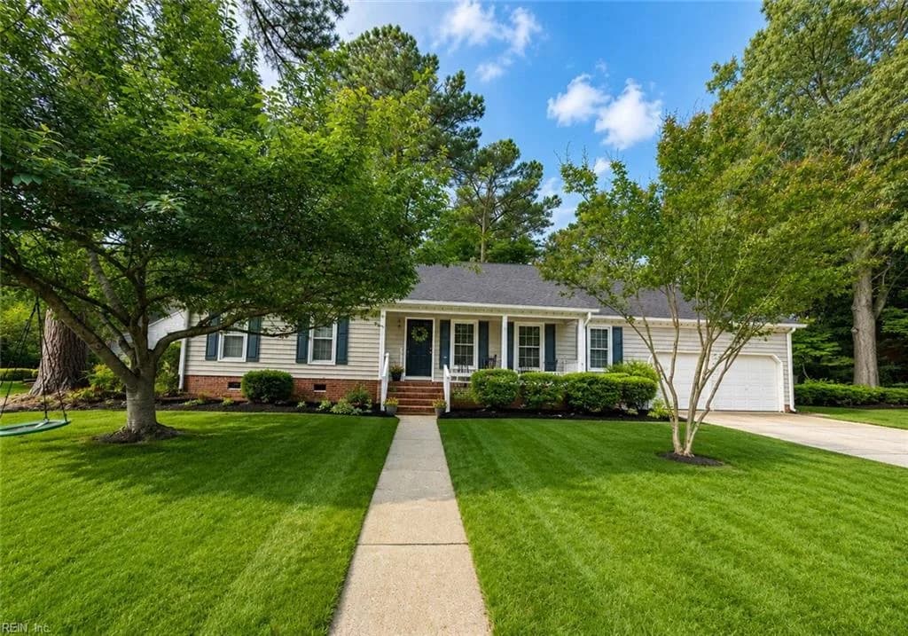 526 Wittington DR, CHESAPEAKE VA 23322 - Photo 2
