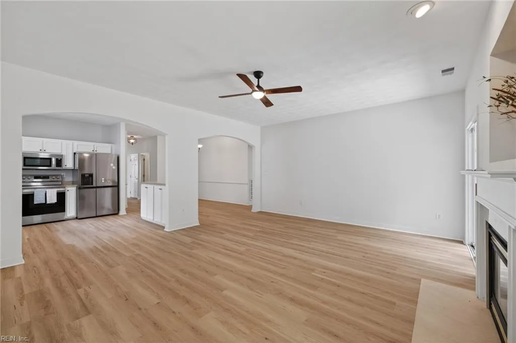 2672 Einstein DR, VIRGINIABEACH VA 23456 - Photo 3