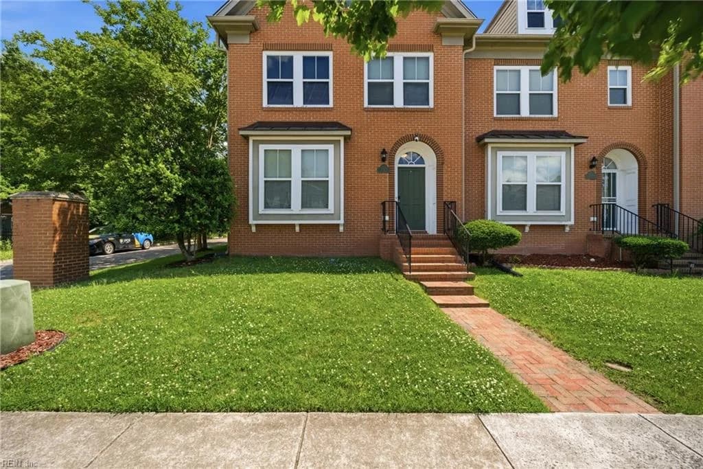753 Lexington ST, NORFOLK VA 23504 - Photo 2
