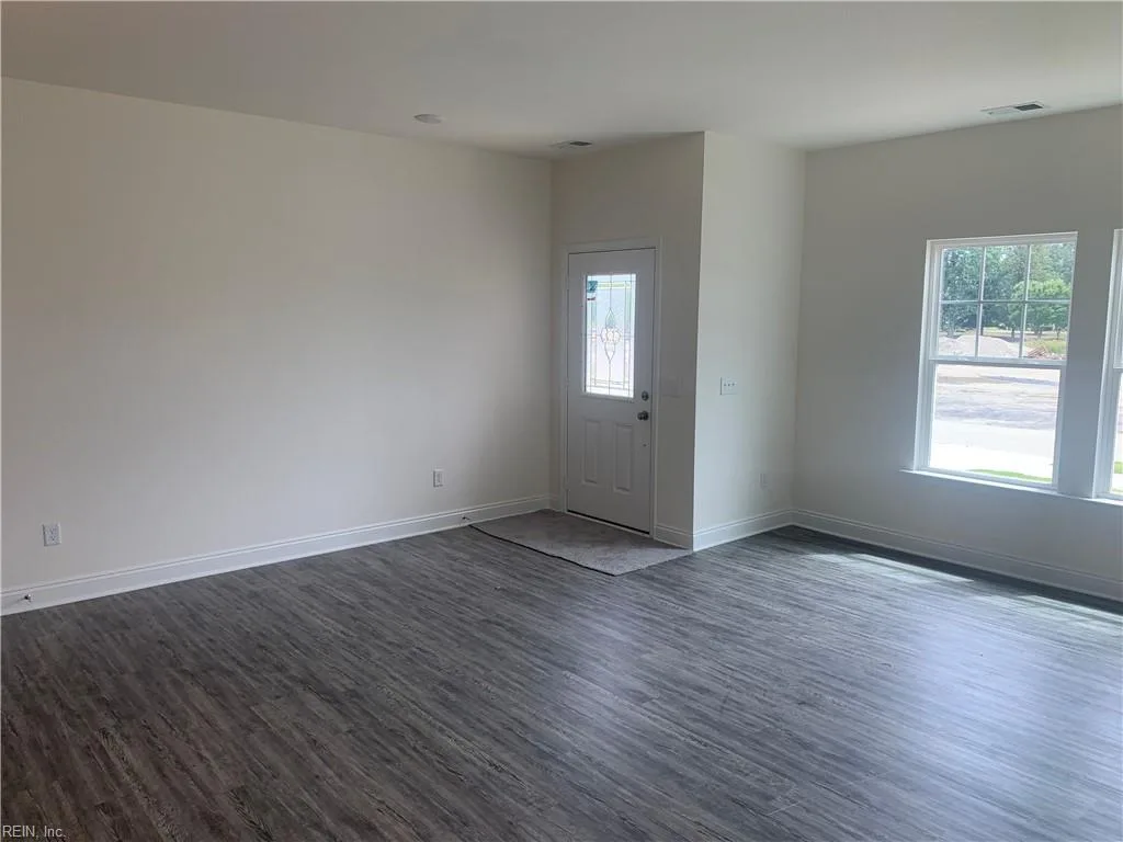 2015 Carroll Brinkley WAY, SUFFOLK VA 23434 - Photo 3