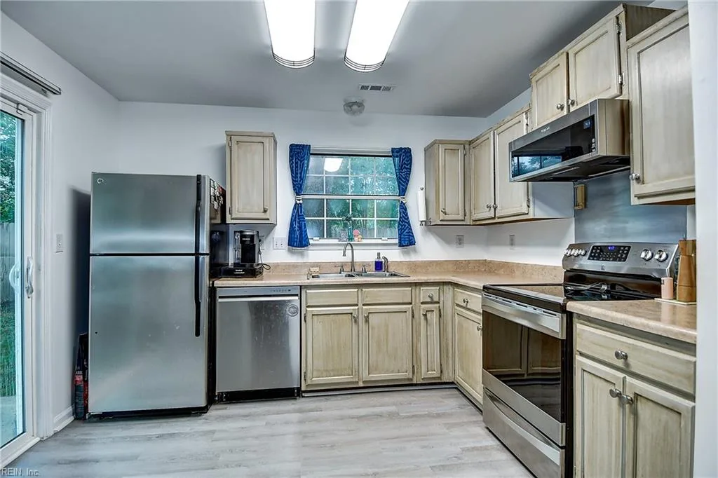 3603 Burns Ct NONE, VIRGINIABEACH VA 23462 - Photo 5