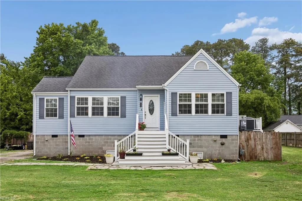 25 Lodge RD, POQUOSON VA 23662 - Main photo