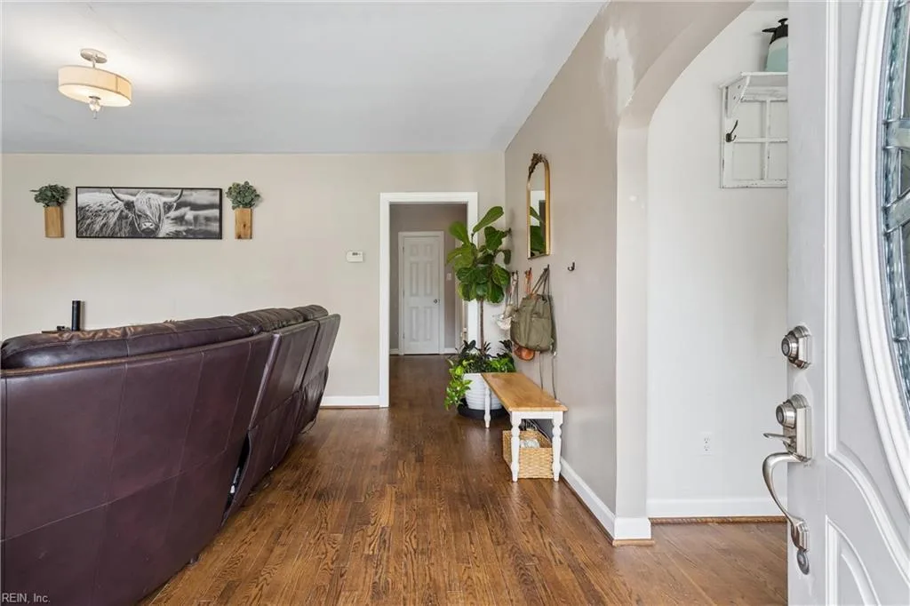 25 Lodge RD, POQUOSON VA 23662 - Photo 4
