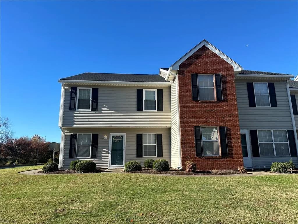3301 Clover Meadows DR, CHESAPEAKE VA 23321 - Photo 2