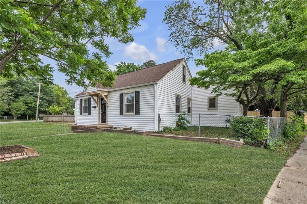 1201 Sunset Dr DR, NORFOLK VA 23503 - Photo 5