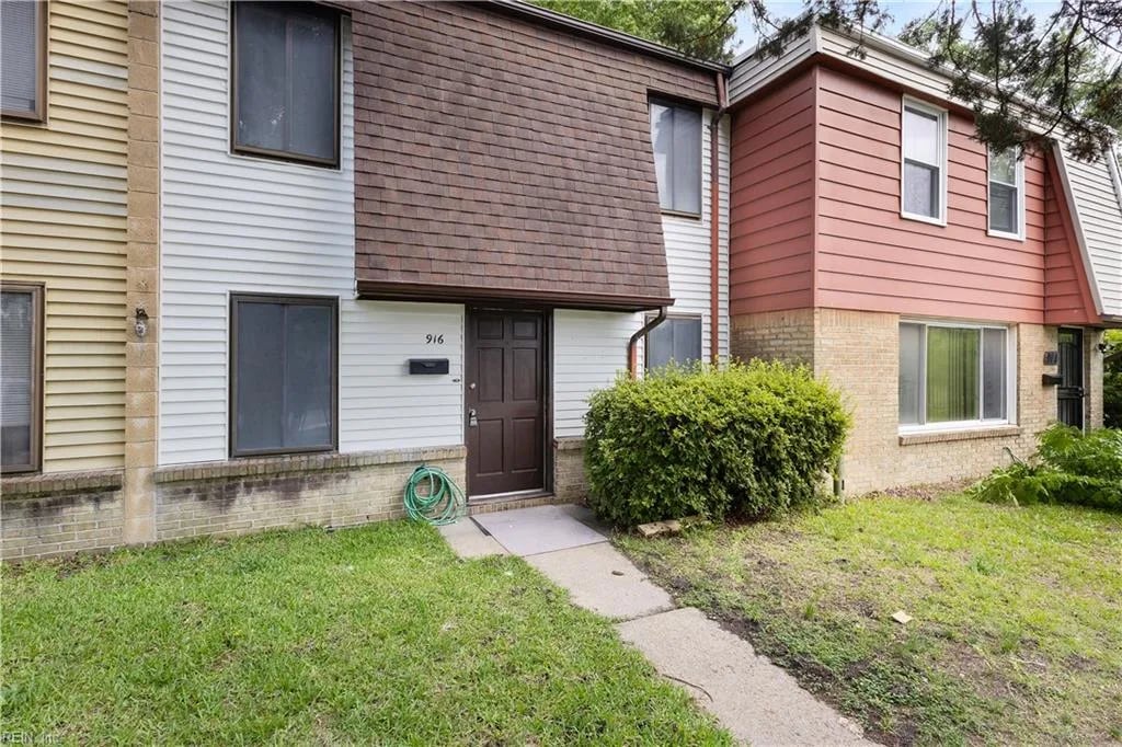 916 Cherokee RD, Portsmouth — 3 bed Residential, 1,218 sqft