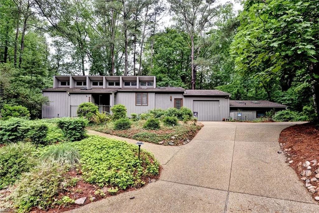 609 Indian Springs CT, WILLIAMSBURG VA 23185 - Photo 3