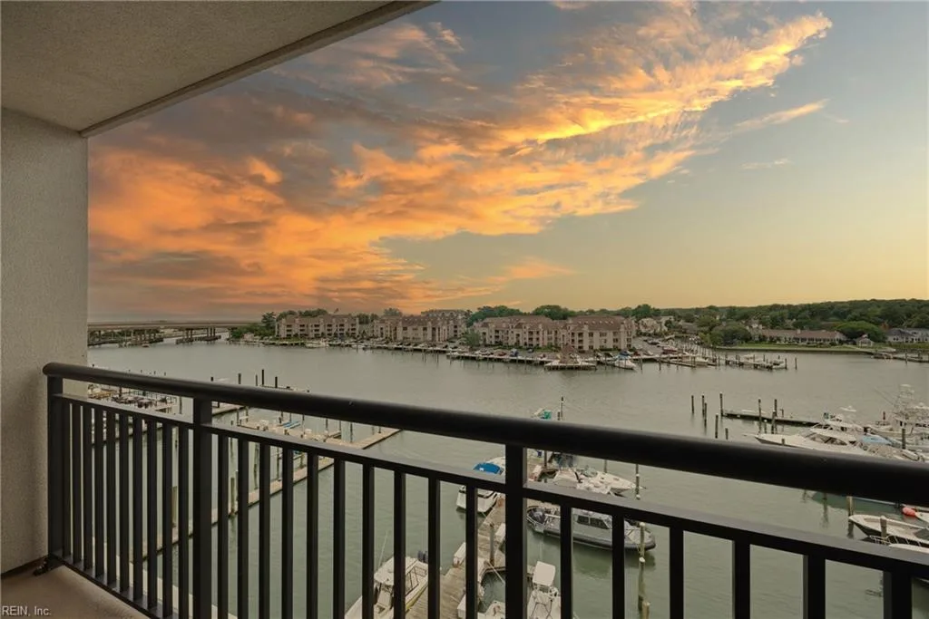 500 Winston Salem AVE #503, VIRGINIABEACH VA 23451 - Photo 2